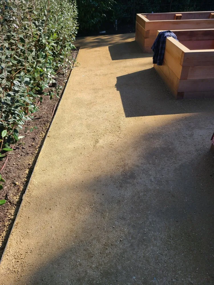 Local lawn care service near you in Redwood City, CA by Manny Landscaping Maintenance