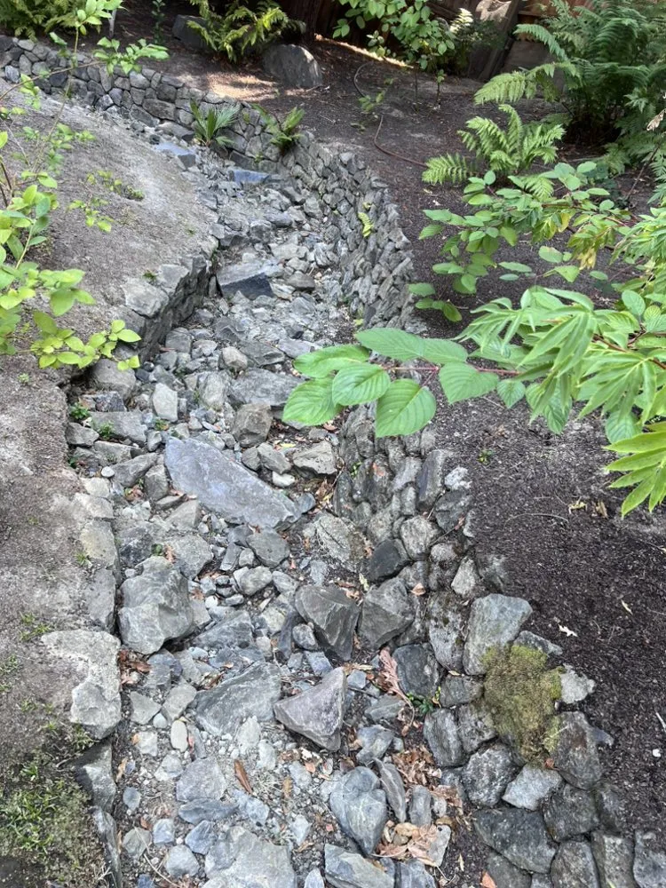 Expert residential landscaping for homes in Redwood City, CA by Manny Landscaping Maintenance