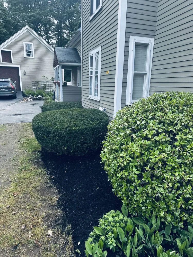 Reliable residential landscaping for residential properties in Worcester, MA by Manny Landscaping