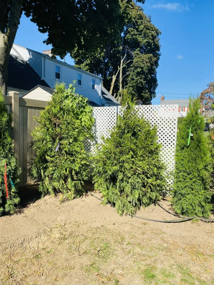 Expert residential landscaping experts serving Worcester, MA - Manny Landscaping