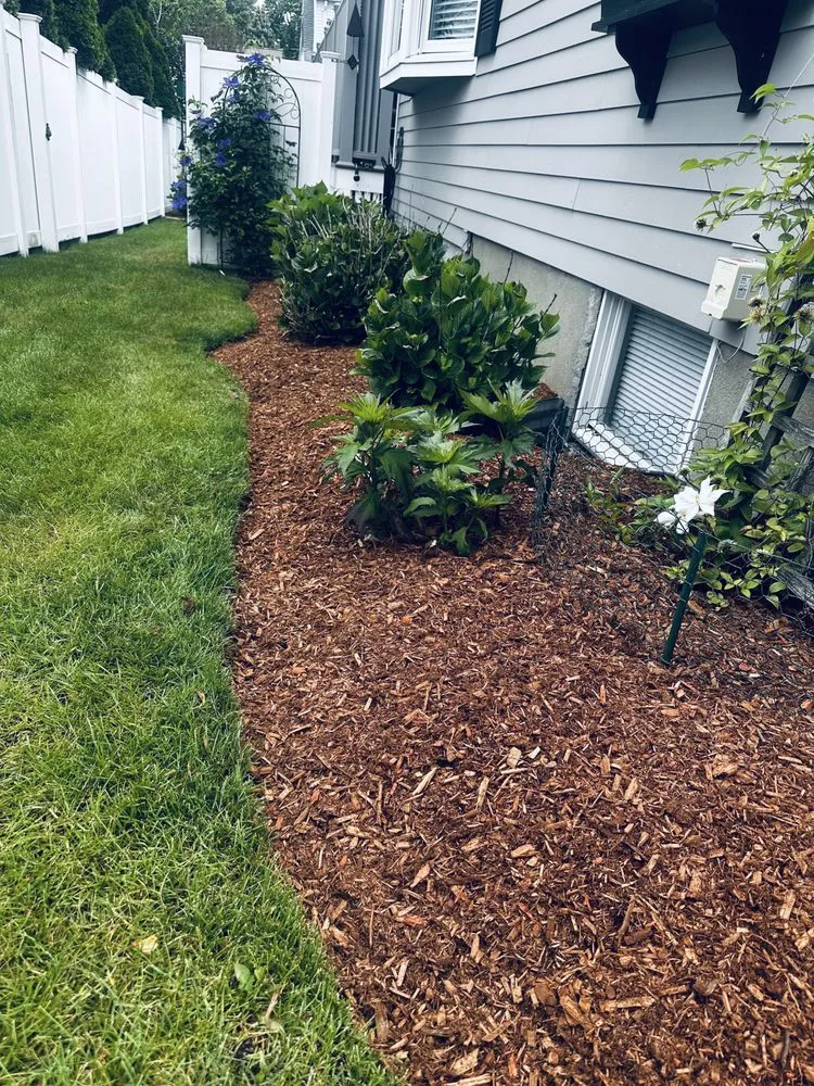 Expert lawn care service for residential properties across Worcester, MA - Manny Landscaping