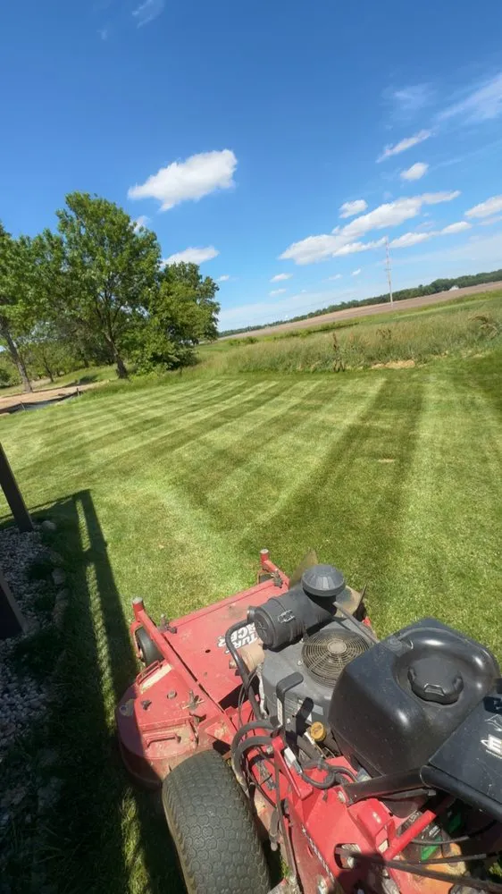 Trusted landscaping services for homes in Chester, IL by Manny’ Lawncare Landscape