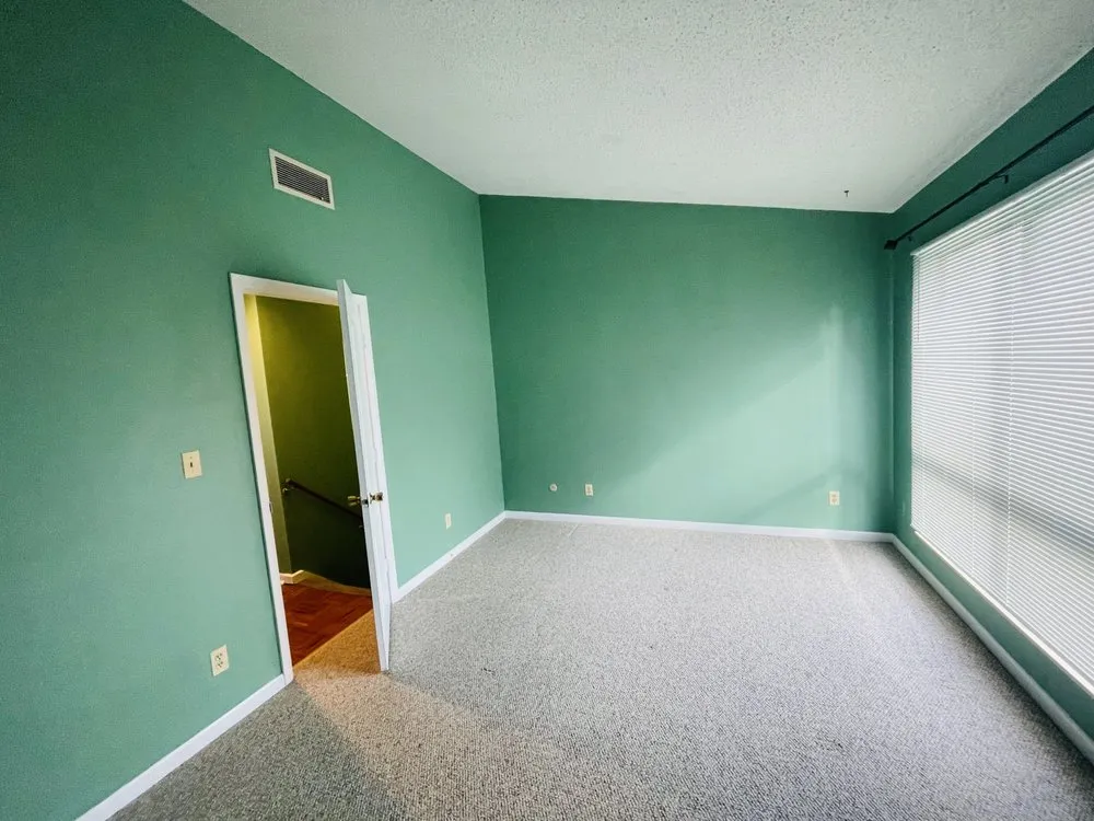 Trusted lawn mowing service experts serving Mahomet, IL - Manny’s Cleaning,Lawn Care & Snow Removal Services