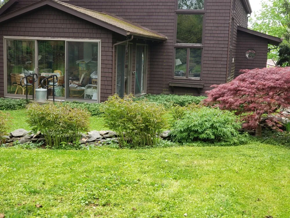 Custom yard maintenance with custom design across Poughkeepsie, NY - Manny's Gardening & Landscaping