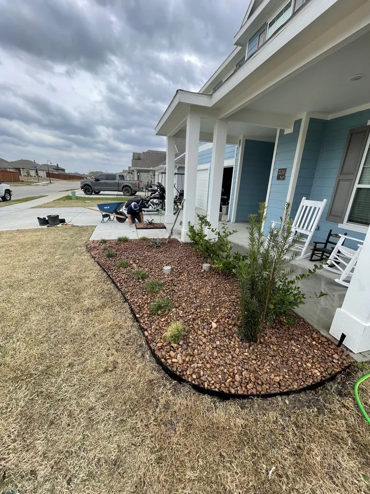Professional yard cleanup service experts serving Rockwall, TX - Manny's Landscaping & Lawn Maintenance