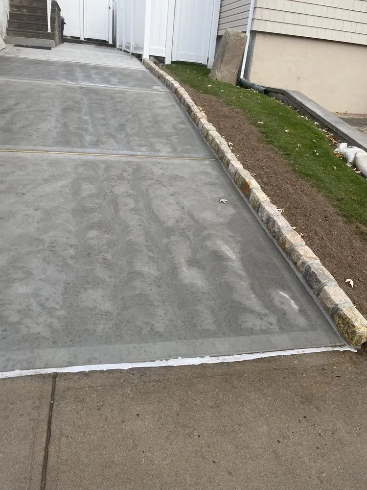 Expert outdoor landscaping in Staten Island, NY - Manny's Landscaping & Masonry