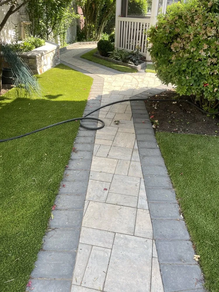 Reliable yard cleanup service in Staten Island, NY - Manny's Landscaping & Masonry