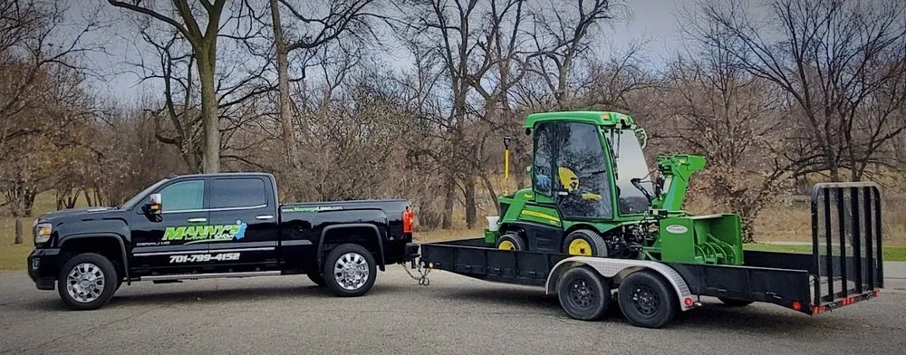 Custom yard cleanup service in Fargo, ND by Manny's Lawn & Snow