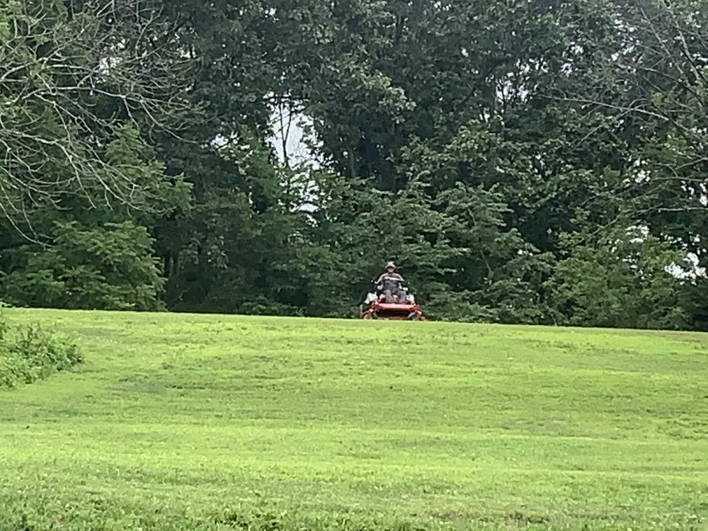 Top-rated residential landscaping in Allentown, PA by Manny's lawn & tree service