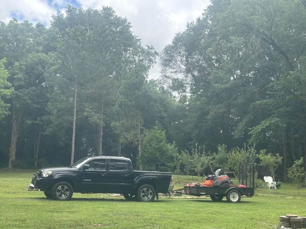 Expert outdoor landscaping for homes in Hogansville, GA by Manny's Lawncare