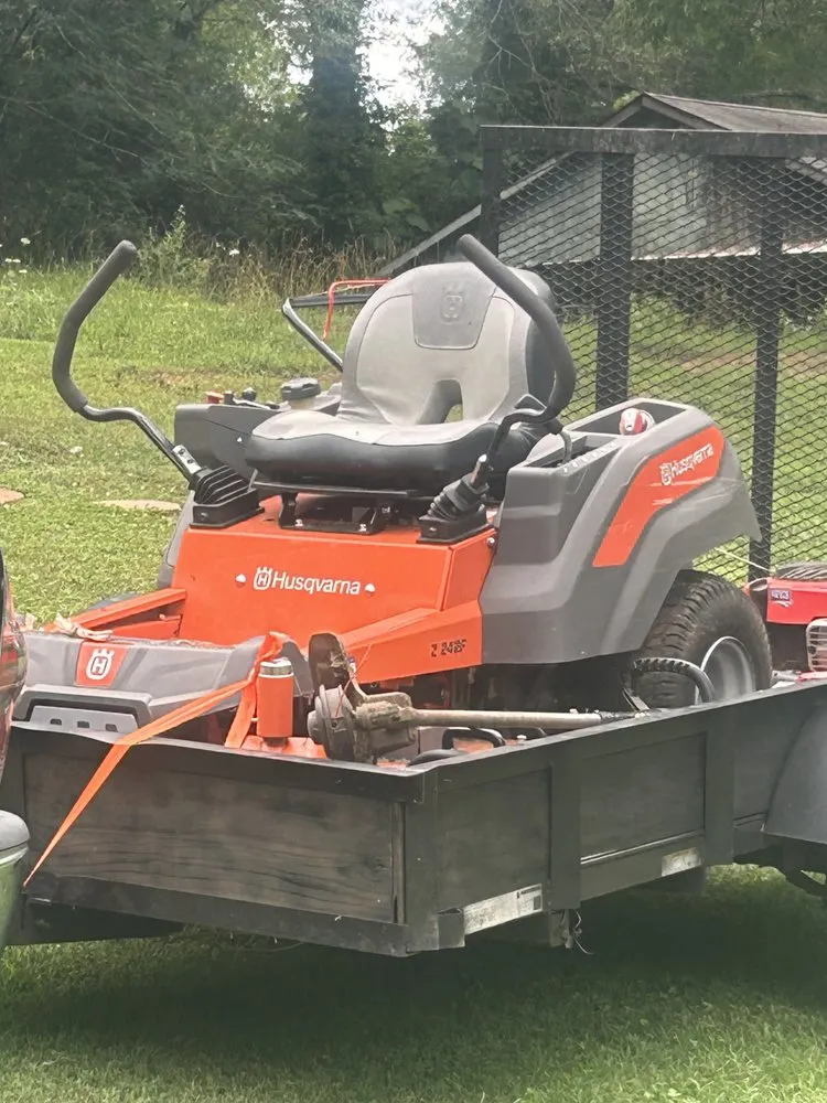 Expert lawn care service in Hogansville, GA by Manny's Lawncare