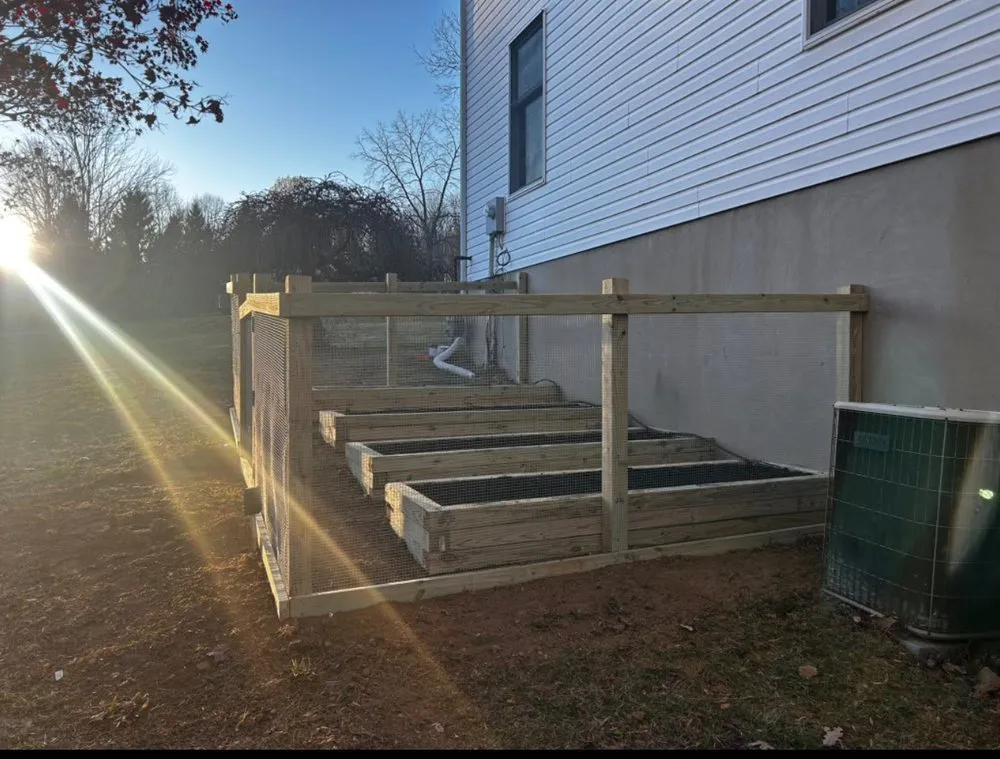 Custom lawn care service experts serving Rockaway, NJ - Mannys Magic Hands