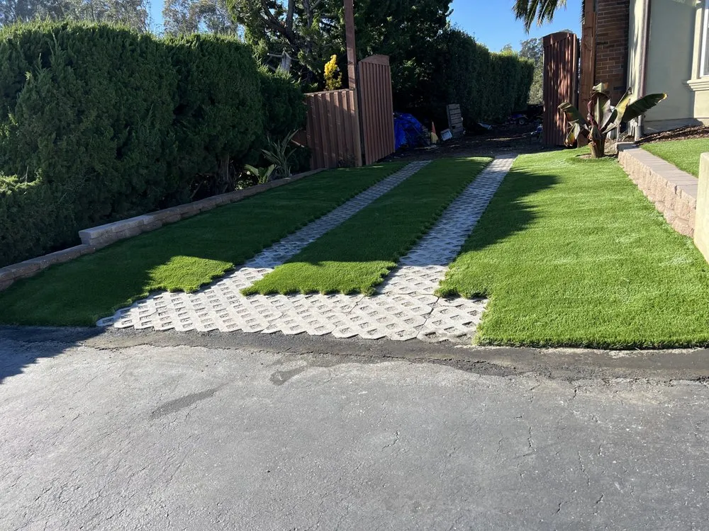Affordable lawn care service for year-round maintenance in Watsonville, CA by Mannyscape