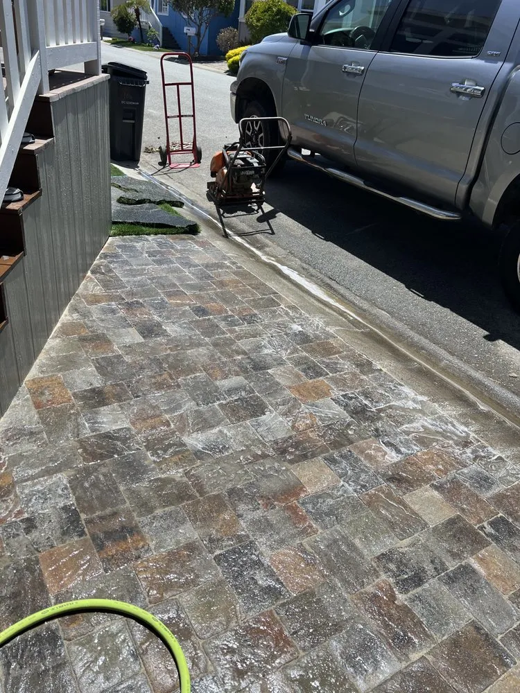 Custom yard maintenance for outdoor upgrades across Watsonville, CA - Mannyscape