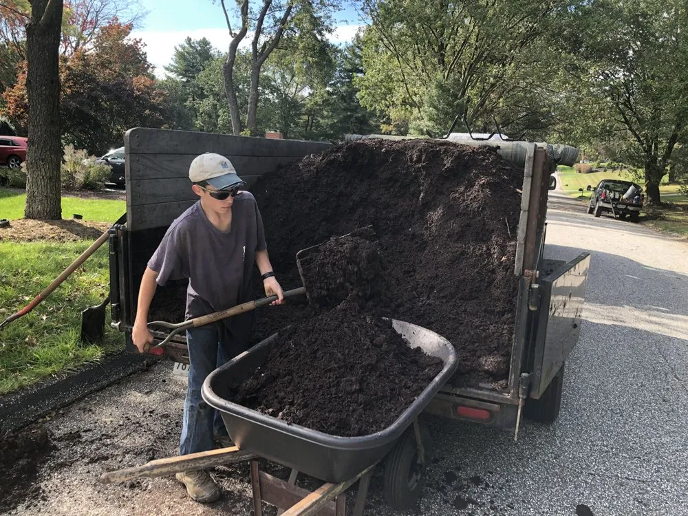 Professional garden landscaping in Street, MD by Manor Landscape Services