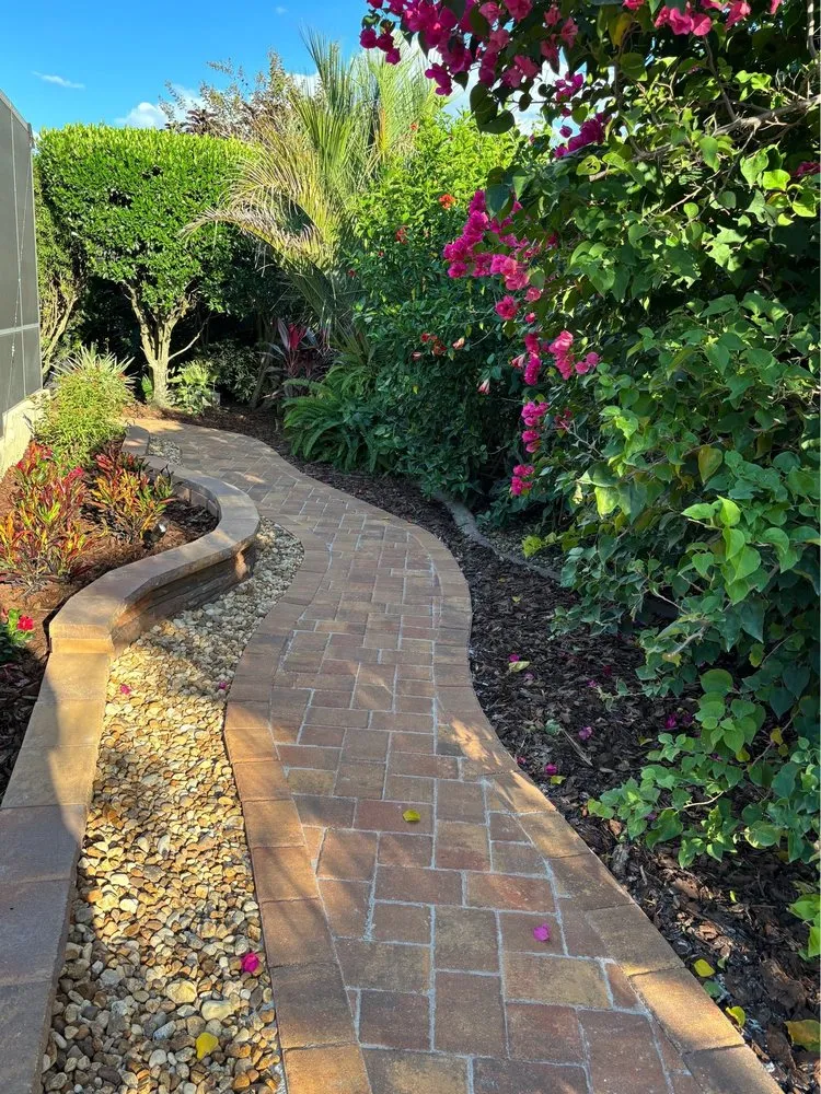 Affordable landscaping services for outdoor upgrades across Yalaha, FL - Mansfield Landscaping
