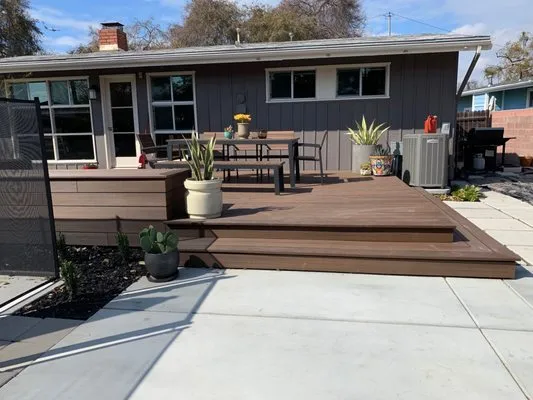 Mantis Landscaping Logo