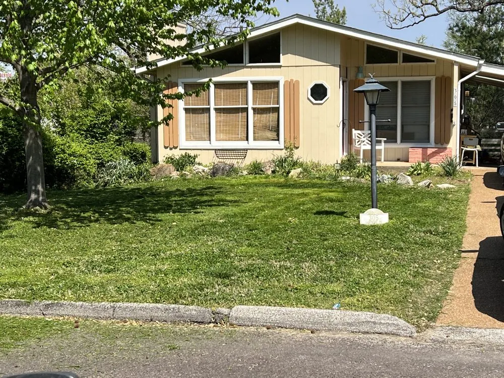 Reliable outdoor landscaping in St. Louis, MO by Mantis Lawn Care & Landscaping