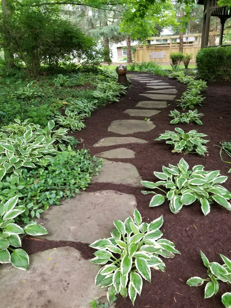 Custom outdoor landscaping for homes in Xenia, OH by Mantz's Lawn and Landscaping