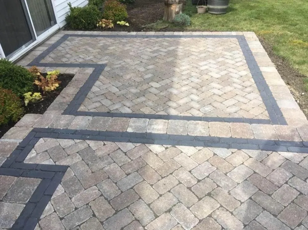 Professional outdoor landscaping with custom design in Waukegan, IL by Manuel Brick Paving & Landscaping