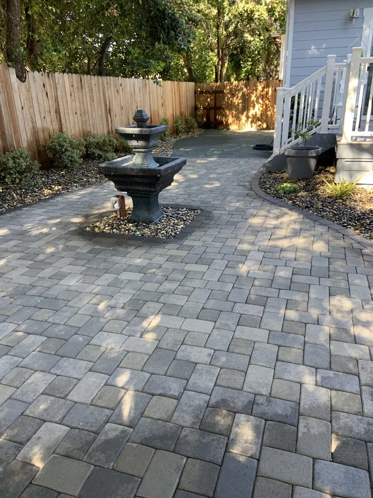 Trusted yard maintenance in Ojai, CA by Manuel Cisneros Landscape Design