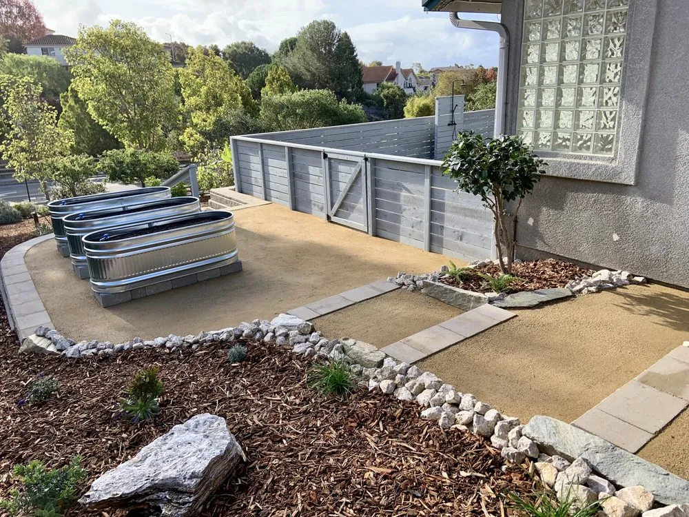 Professional yard maintenance for outdoor upgrades across Ojai, CA - Manuel Cisneros Landscape Design