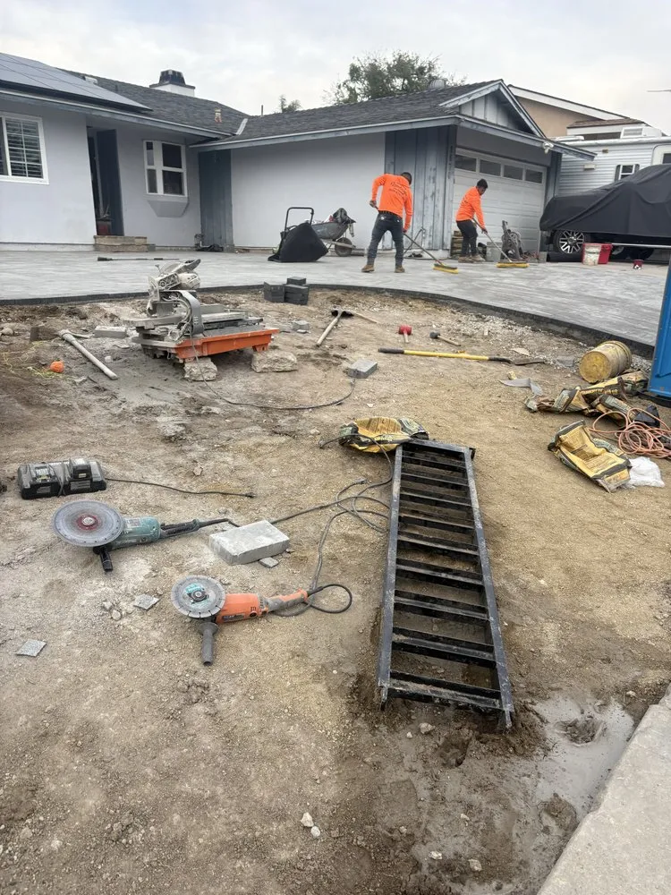 Top-rated yard maintenance in Poway, CA by Manuel Landscape