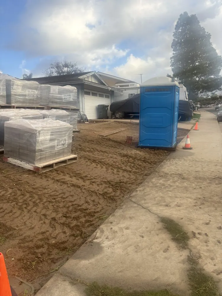 Trusted lawn care service in Poway, CA - Manuel Landscape