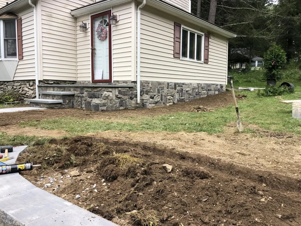 Professional landscape design in Wappinger Falls, NY by Manuel Landscaper Construction