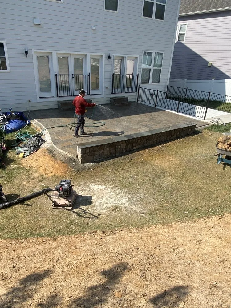 Custom lawn care service in Fall church, VA by Manuel Landscaping