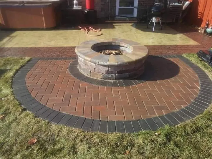 Custom lawn mowing service for beautiful yards in Melrose Park, IL by Manuel Landscaping Fence & Patio