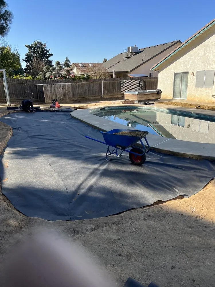 Trusted lawn care service experts serving Fresno, CA - Manuel Landscaping