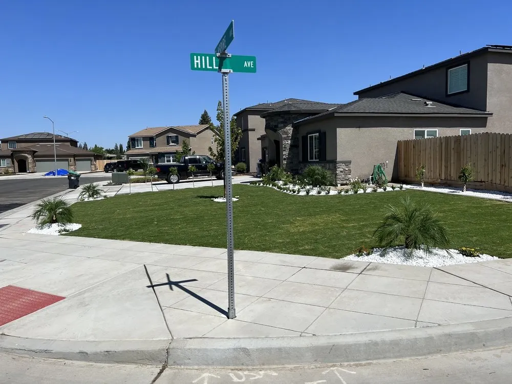 Reliable yard maintenance experts serving Fresno, CA - Manuel Landscaping