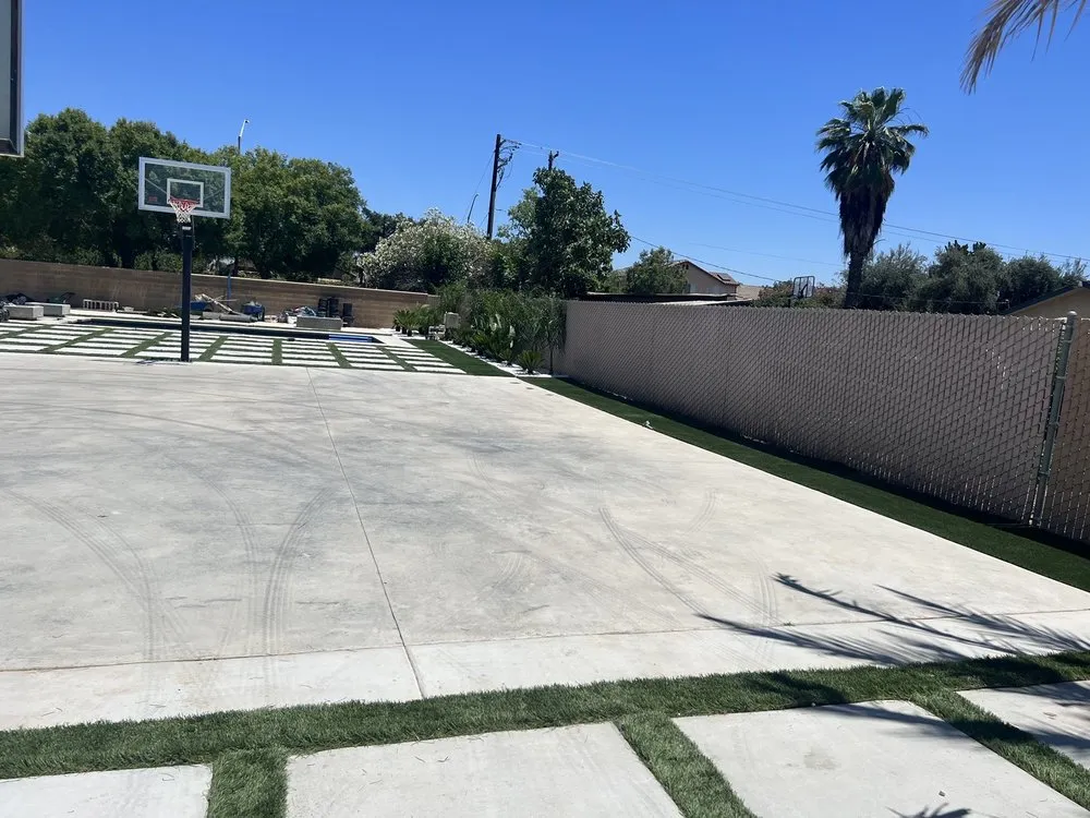 Affordable garden landscaping for beautiful yards in Fresno, CA by Manuel Landscaping