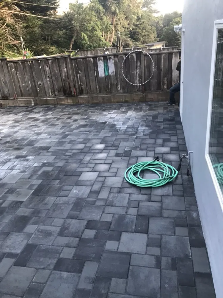 Affordable lawn care service in Redwood City, CA - Manuel Landscaping