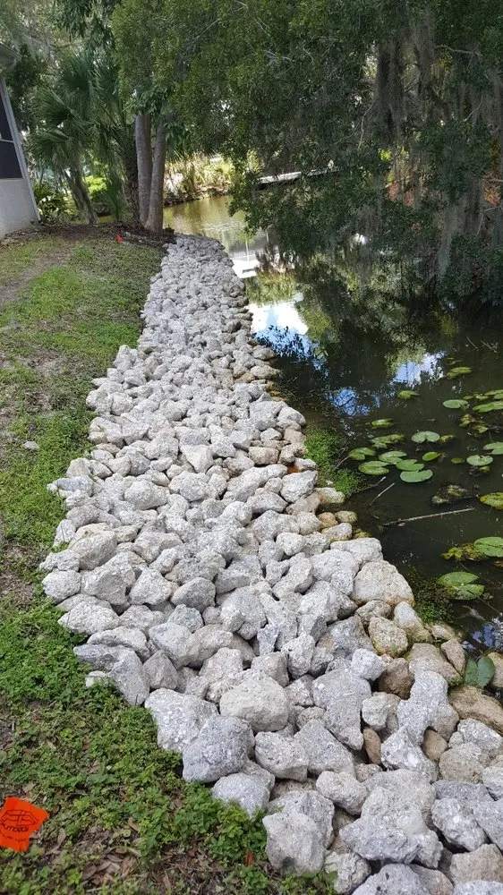 Local yard maintenance in Bradenton, FL by Manuel Landscaping Service