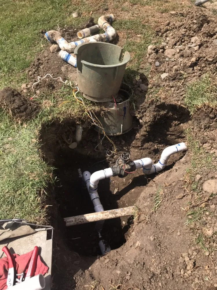 Top-rated lawn mowing service for beautiful yards in Torrance, CA by Manuel Morales Gardening Service