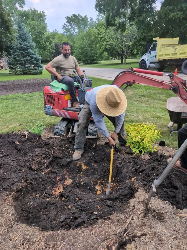 Expert landscape design for year-round maintenance in Northbrook, IL by Manuel Ruiz Landscaping