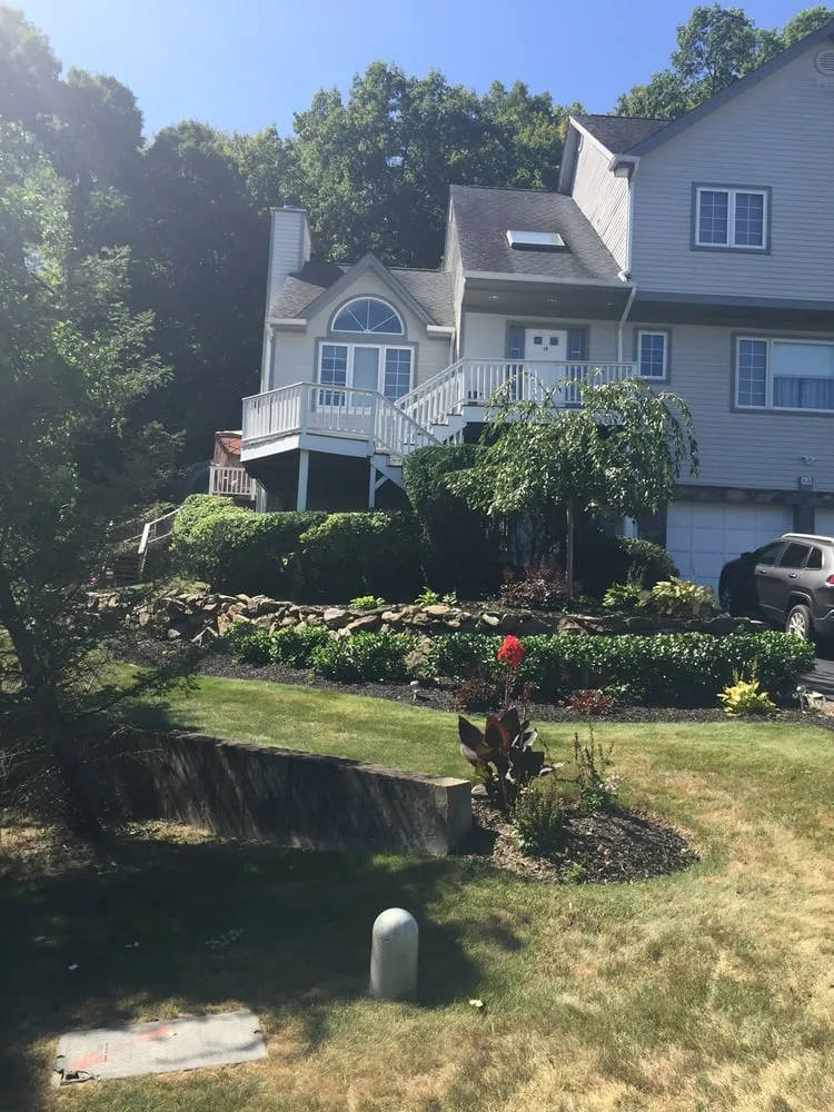 Trusted landscape design experts serving Ossining, NY - Manuel T Landscaping & Construction