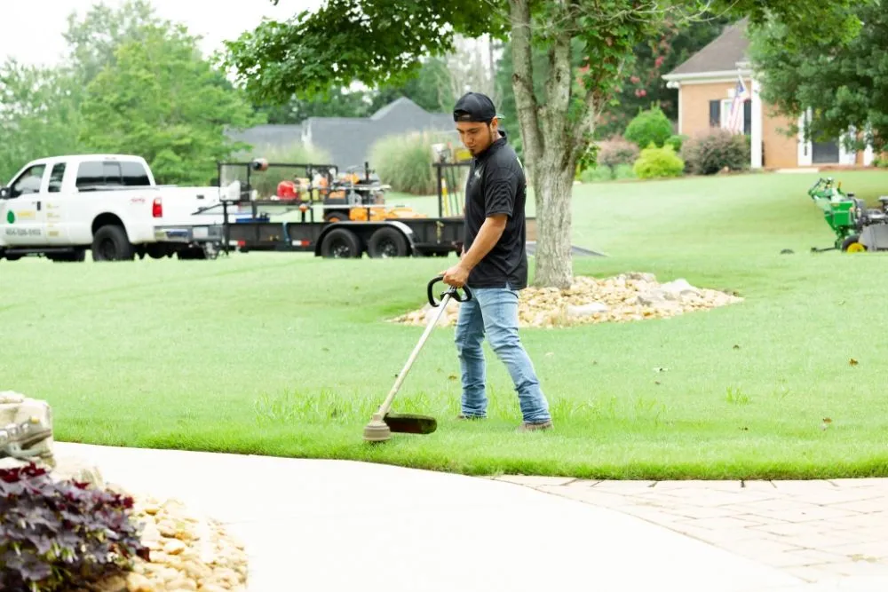 Top-rated garden landscaping in Newnan, GA - Manuel's Lawnscape