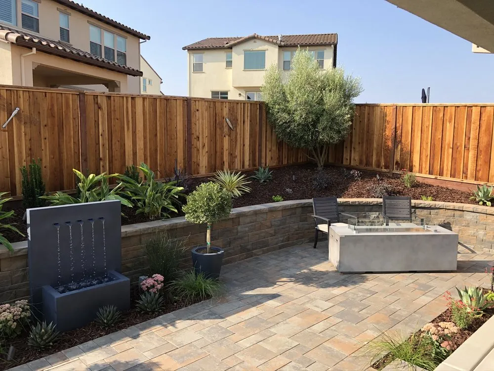 Professional landscaping services experts serving Santa Rosa, CA - Manzanita Landscape & Construction