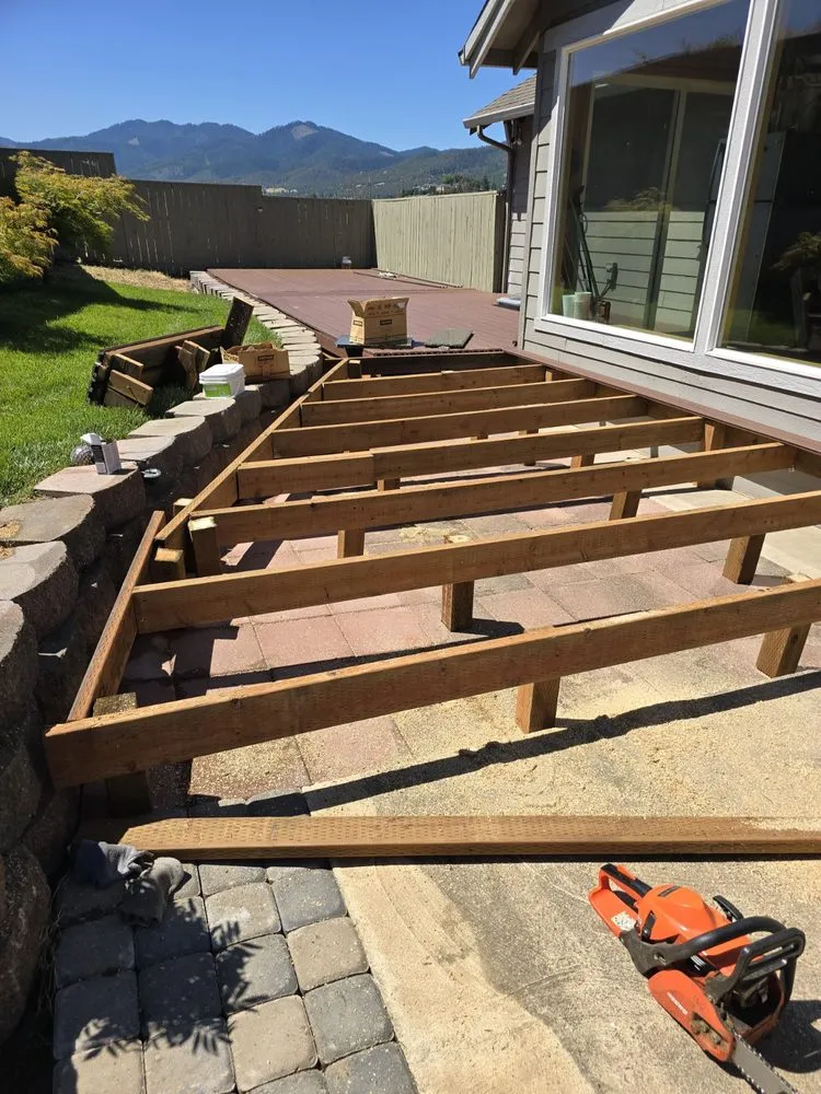 Trusted garden landscaping in Medford, OR by Manzano Yard Work