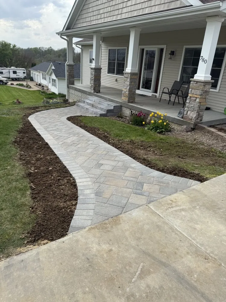 Affordable outdoor landscaping in Clinton, IA - MAP Landscape