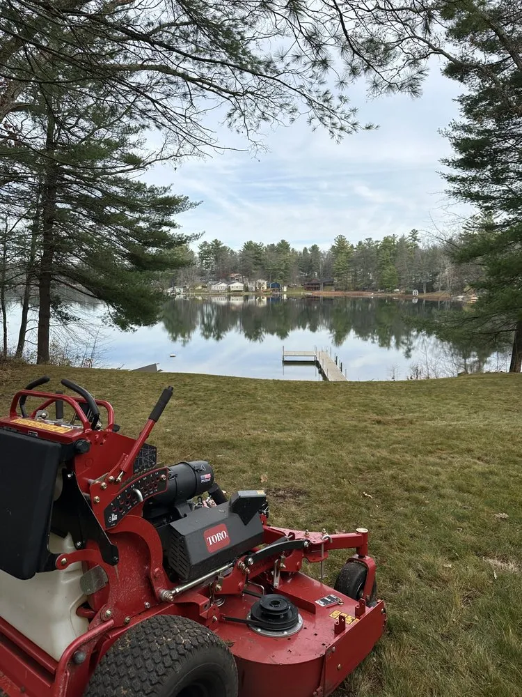 Affordable yard cleanup service in Nunica, MI - Maple Island Landscaping