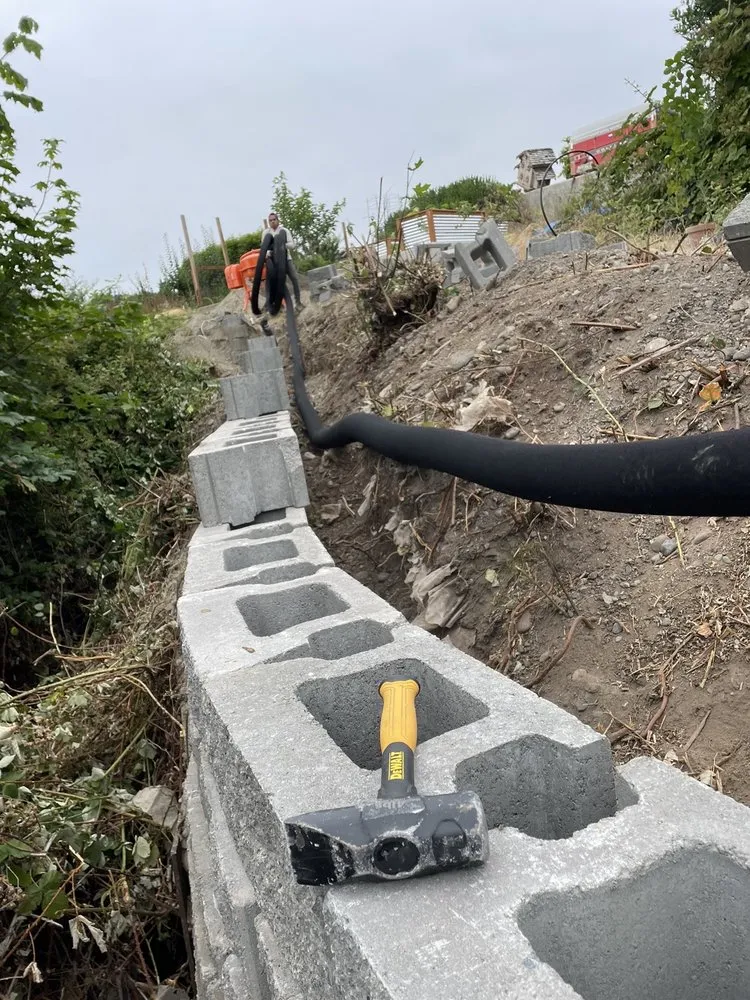 Affordable lawn mowing service in Tacoma, WA - Maple Landscaping