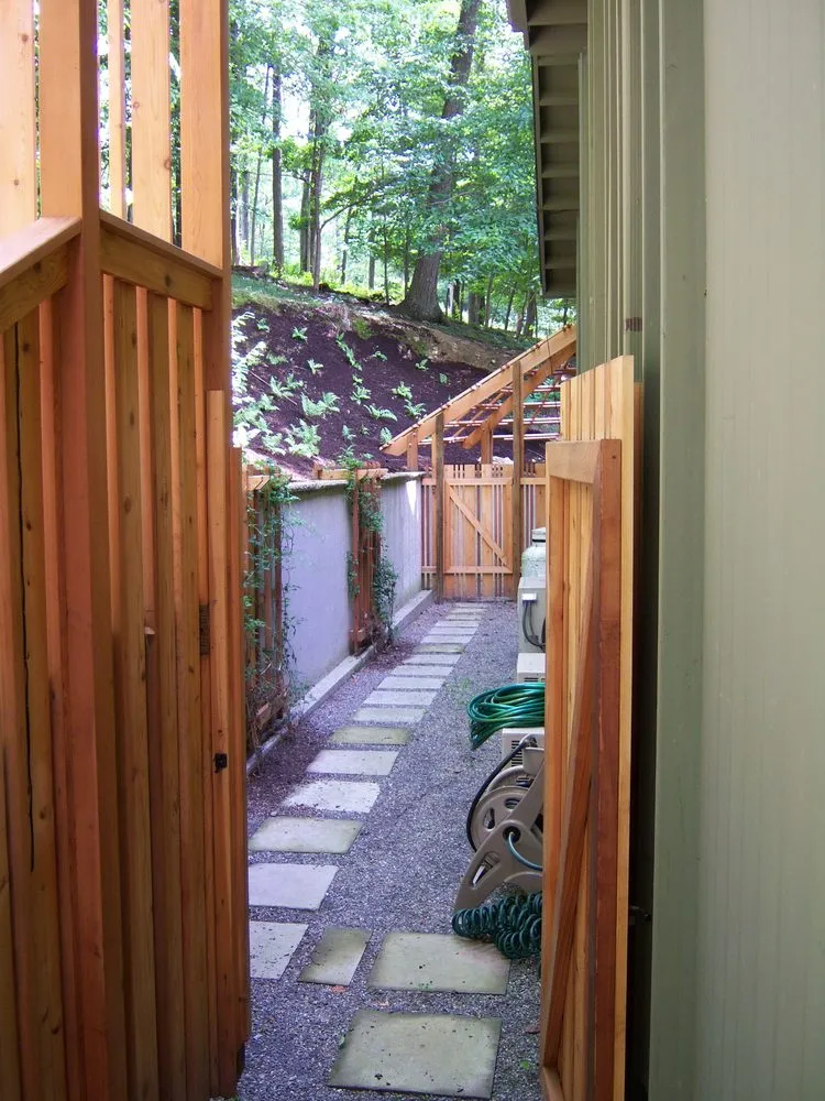 Professional landscaping services in Putnam Valley, NY by Maple Leaf Associates