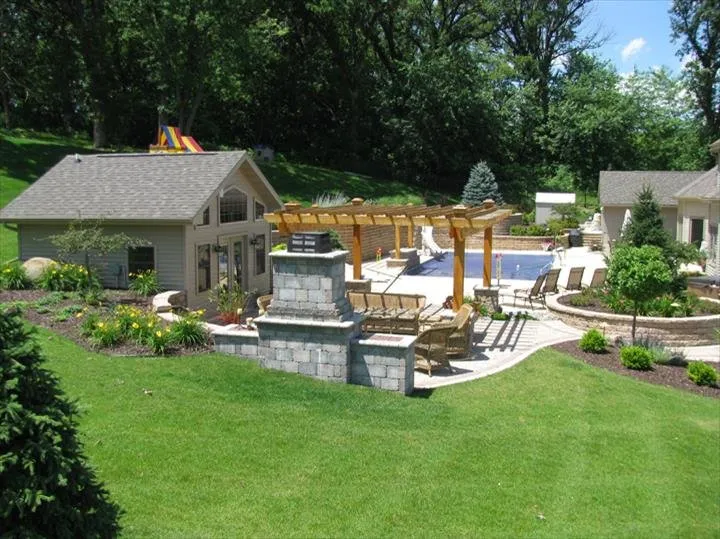 Trusted outdoor landscaping for homes across Verona, WI - Maple Leaf