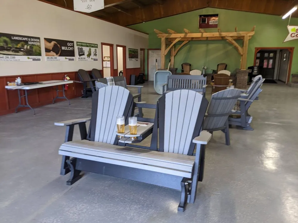 Reliable lawn mowing service experts serving Chardon, OH - Mapledale Farm Landscape Supplies