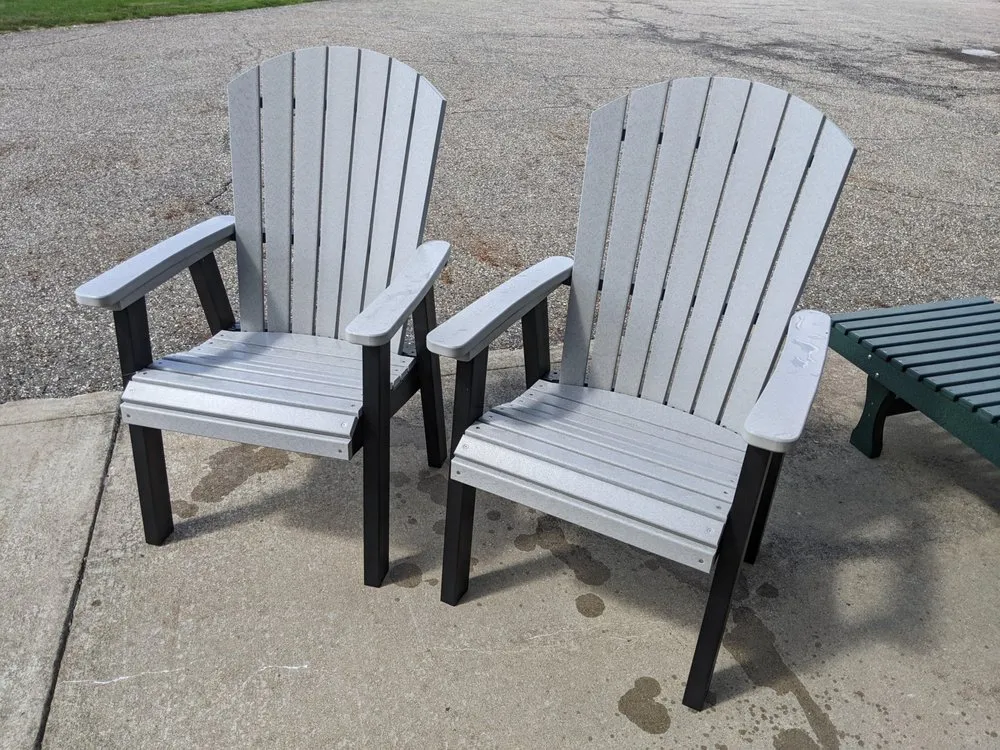 Custom residential landscaping in Chardon, OH - Mapledale Farm Landscape Supplies