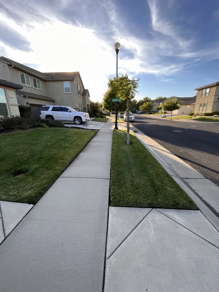 Affordable landscape installation for homes across Folsom, CA - Maplewood Landscaping